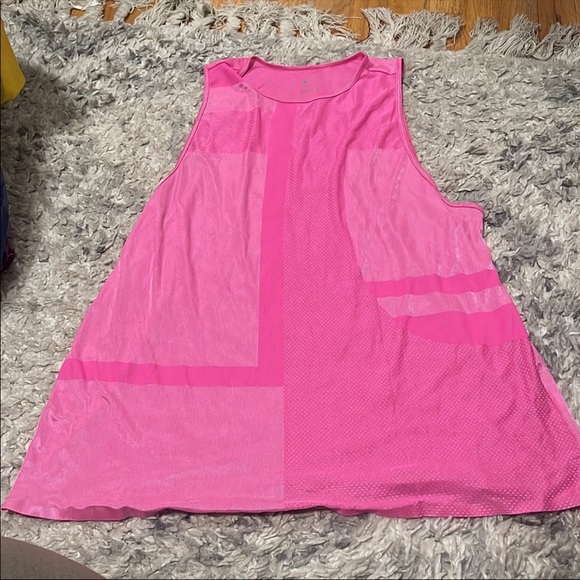 Nike Tank Top - L - Picture 1 of 3